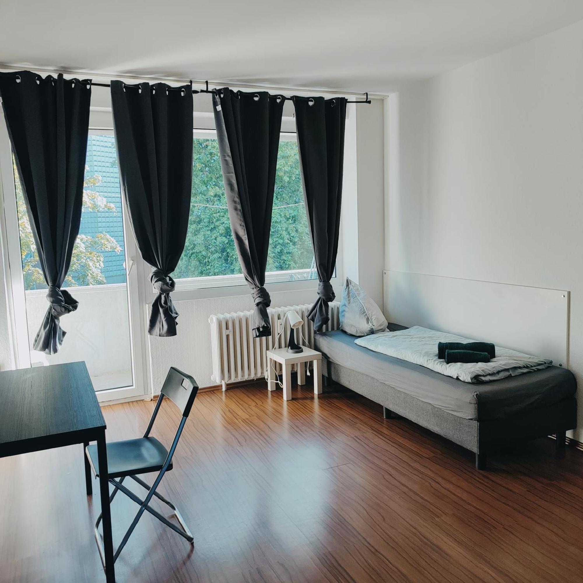 Ferienwohnung Monteurwohnung Messewohnung Duisburg Sued Grenze Duesseldorf 6 Personen Eksteriør billede