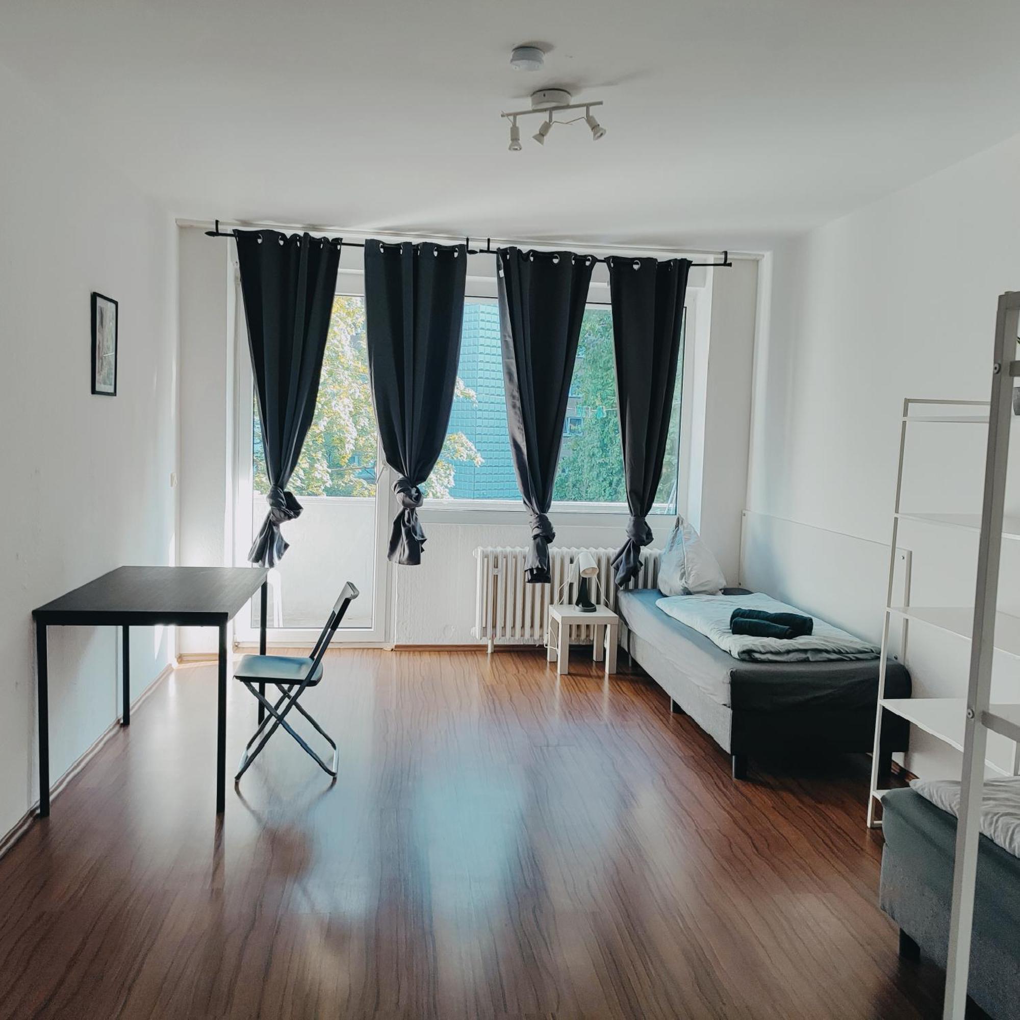 Ferienwohnung Monteurwohnung Messewohnung Duisburg Sued Grenze Duesseldorf 6 Personen Eksteriør billede